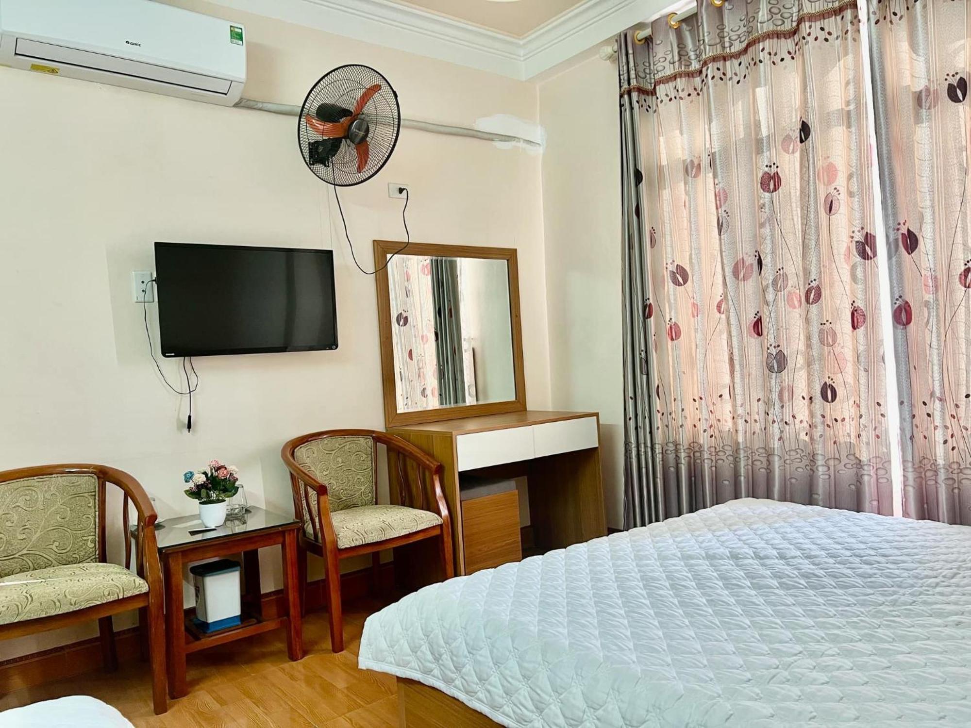 Khach San Thanh Son Noi Bai Hanoi Exteriör bild